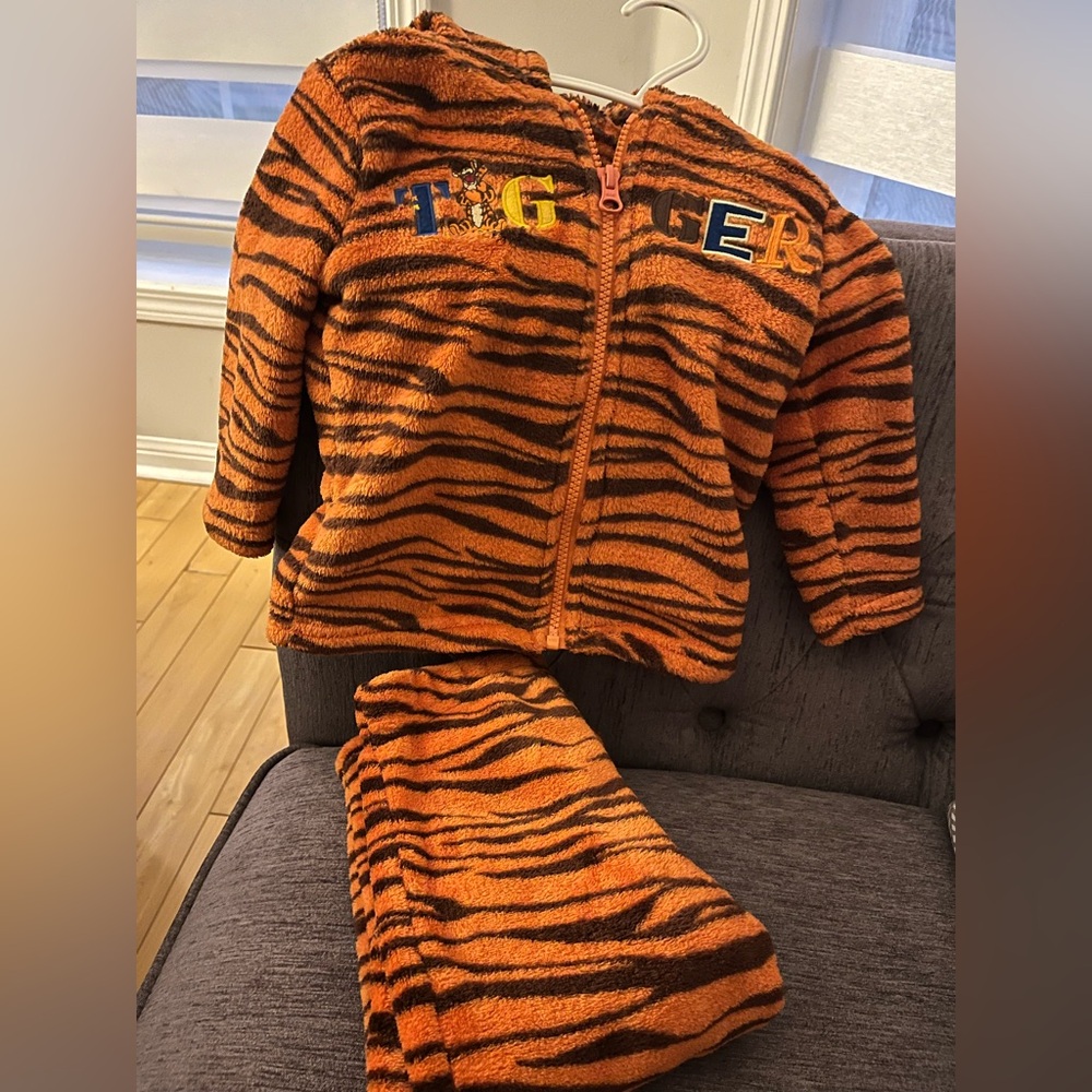 Halloween Disney baby tiger suit
